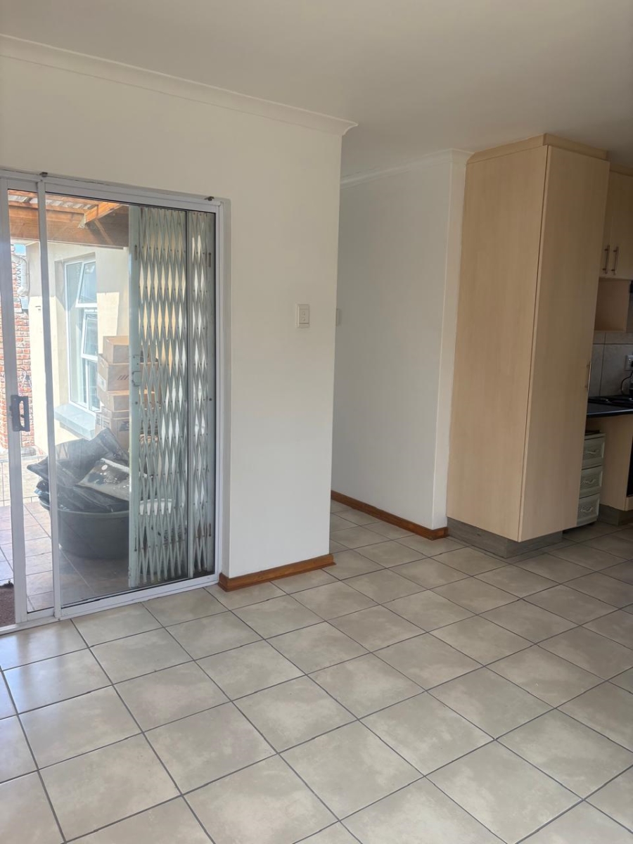 To Let 1 Bedroom Property for Rent in Van Der Stel Eastern Cape